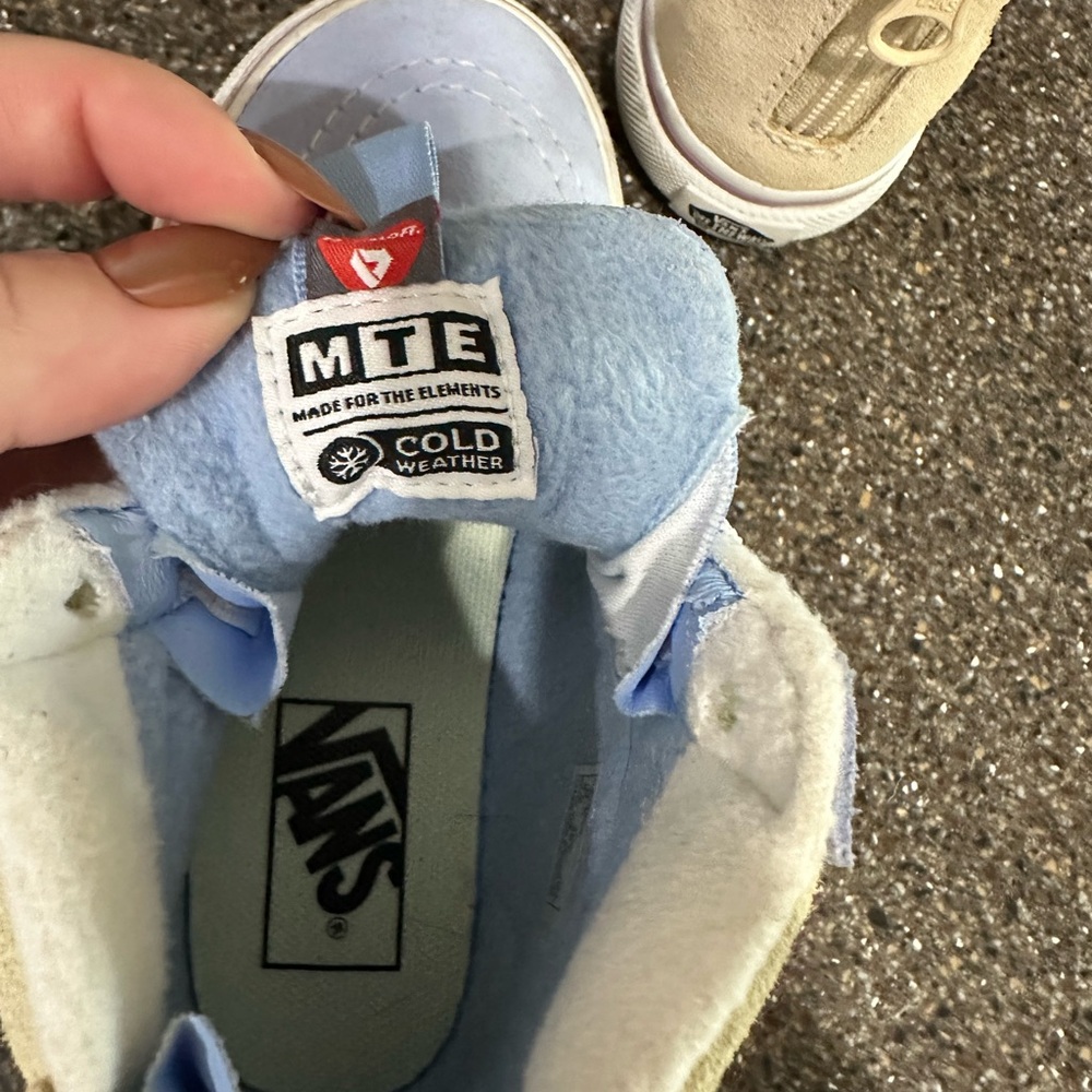Vans Hiking Shoes Toddler, 9.5c - Picture 6 of 6